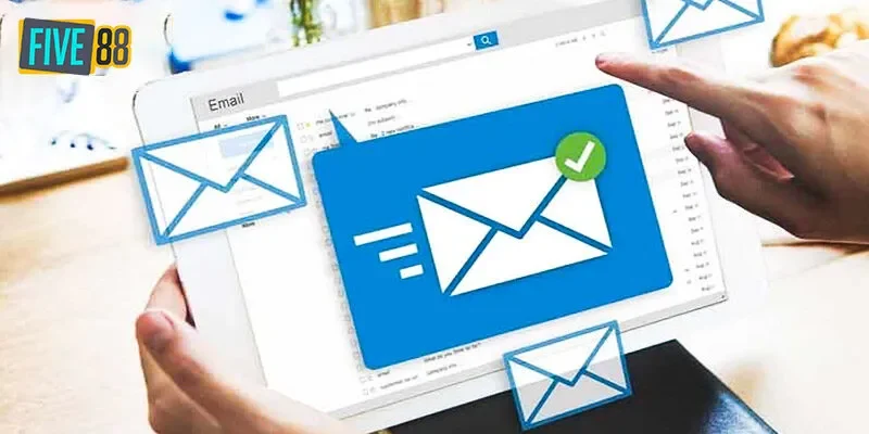 Sử dụng tài khoản email